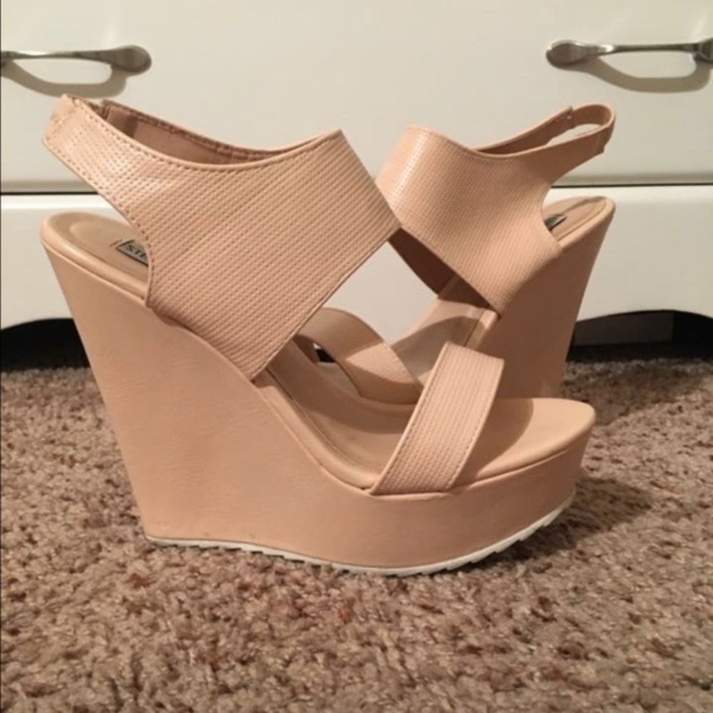 Steve Madden wedges